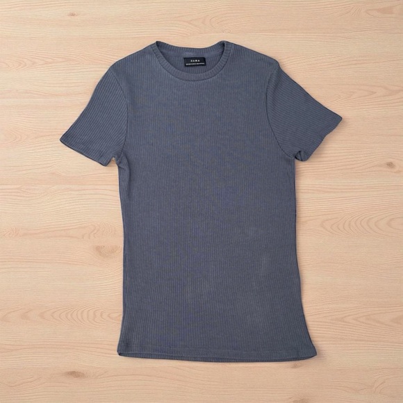 Zara Ribbed Crew Neck Top in Gray Size Medium - Picture 5 of 7